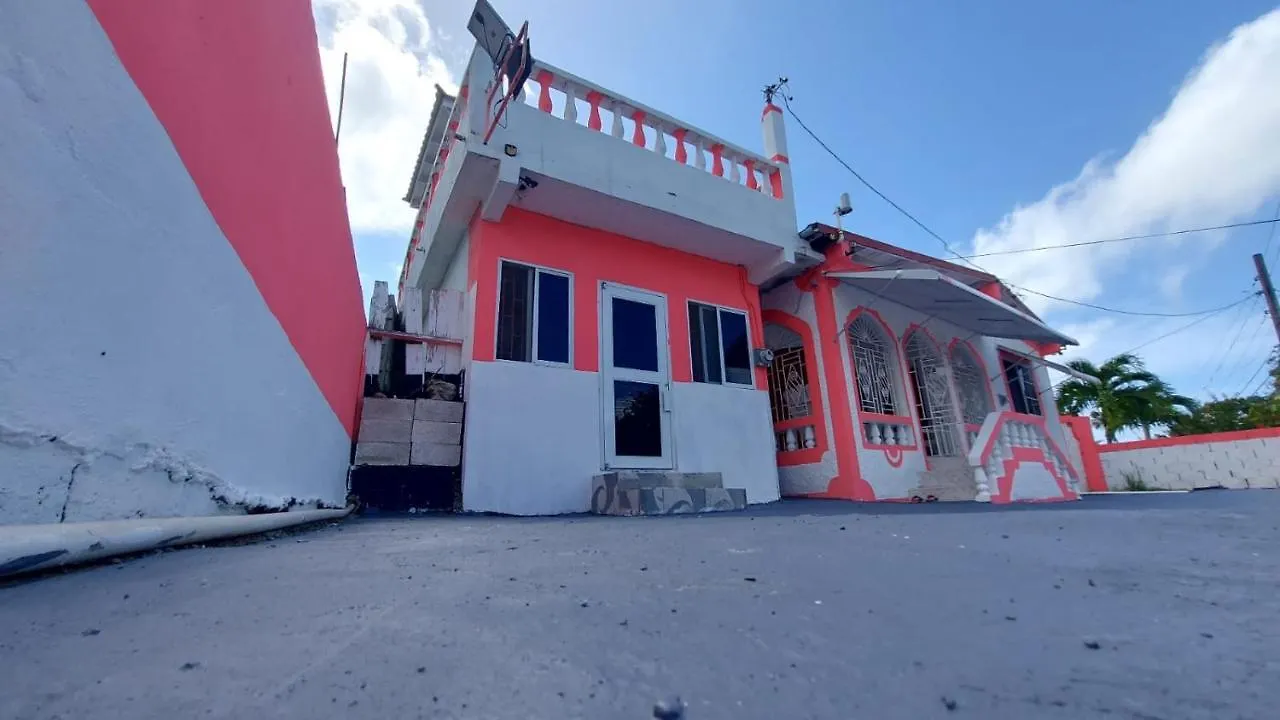 Holiday home 3 Bedrooms Rentals In Port Morant St Thomas Belfast