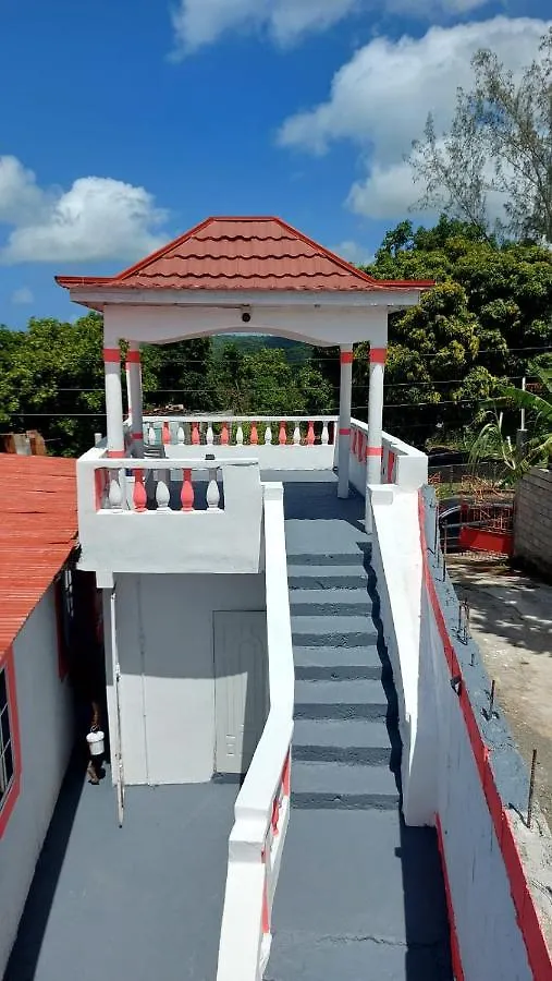 Holiday home 3 Bedrooms Rentals In Port Morant St Thomas Belfast