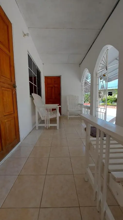 Holiday home 3 Bedrooms Rentals In Port Morant St Thomas Belfast